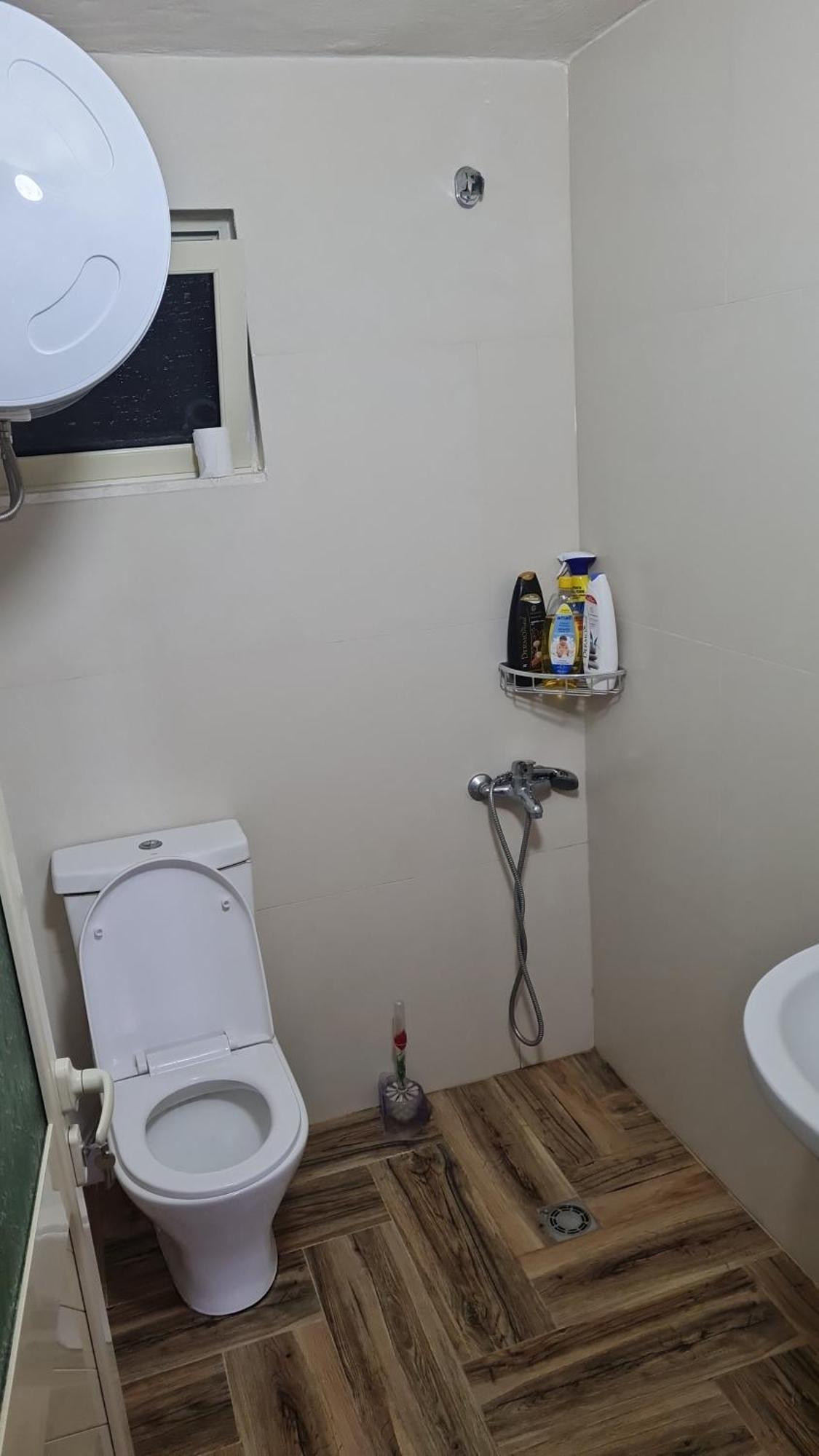 Sol Apartments Gjiri Lalzit Durrës Esterno foto