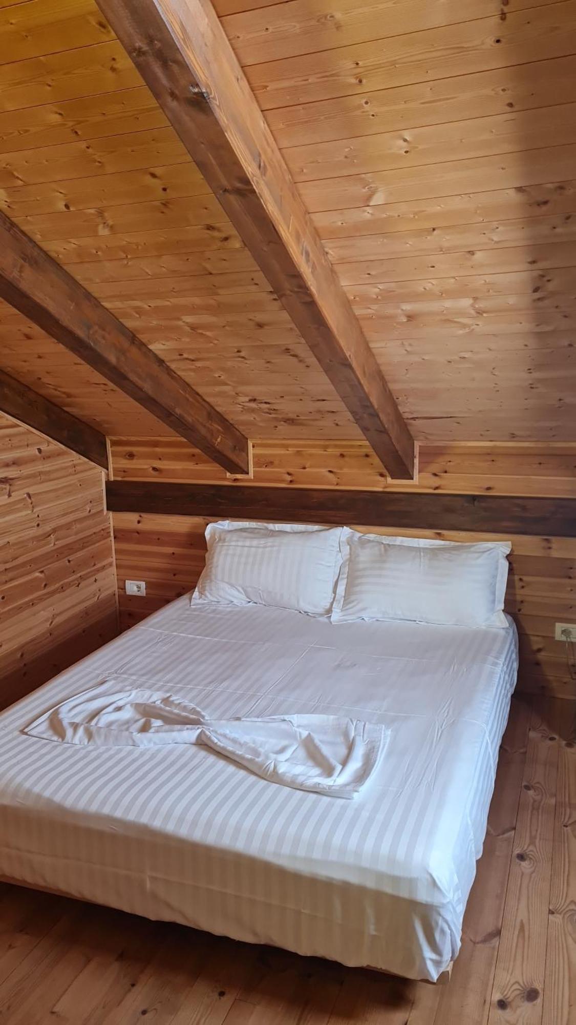 Sol Apartments Gjiri Lalzit Durrës Esterno foto